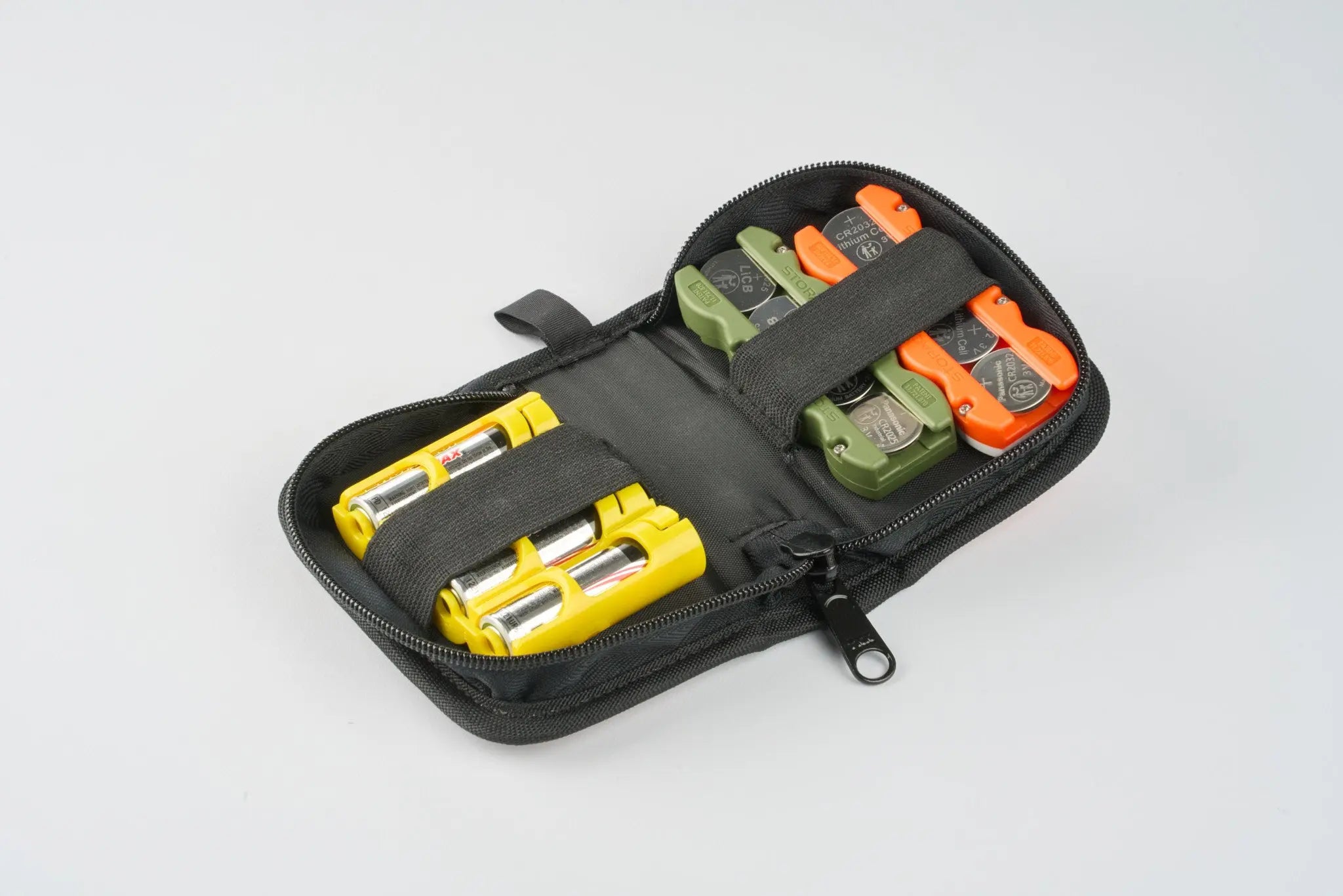 Hardened Zip Pouch Storacell
